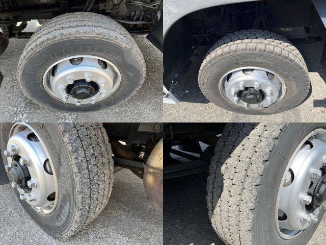 三菱ふそうスーパーグレートアルミウイング大型（10t）[写真08]