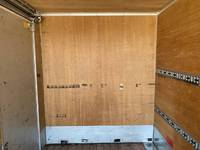 三菱ふそうキャンターアルミバン小型（2t・3t）[写真16]