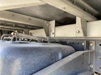 三菱ふそうキャンターアルミバン小型（2t・3t）[写真24]