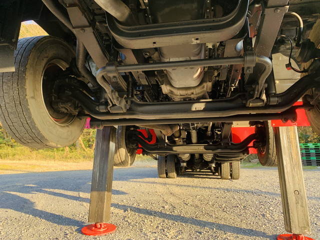 いすゞギガセルフローダー大型（10t）[写真23]