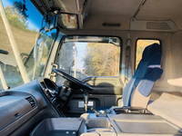 いすゞギガセルフローダー大型（10t）[写真27]