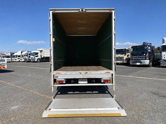 三菱ふそうキャンターアルミバン小型（2t・3t）[写真10]