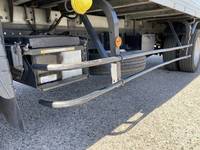 三菱ふそうキャンターアルミバン小型（2t・3t）[写真21]