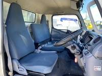 三菱ふそうキャンターアルミバン小型（2t・3t）[写真35]