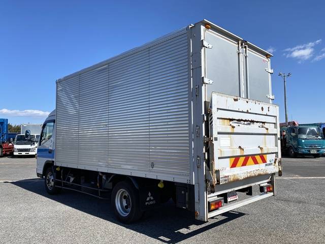 三菱ふそうキャンターアルミバン小型（2t・3t）[写真04]