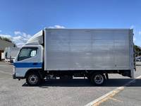 三菱ふそうキャンターアルミバン小型（2t・3t）[写真05]