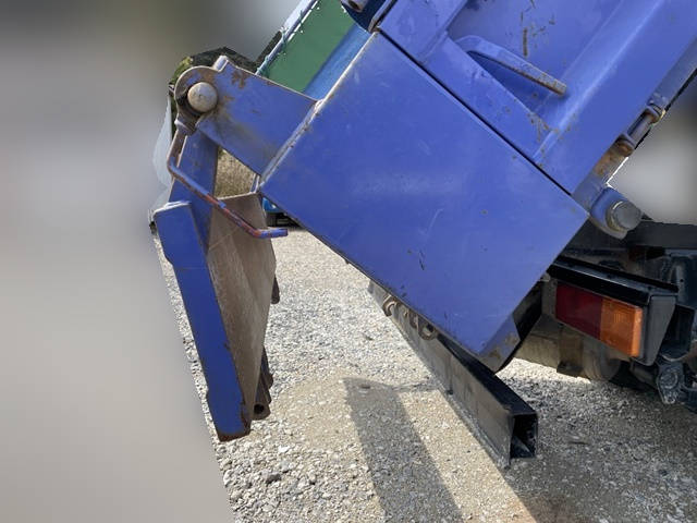 三菱ふそうキャンターダンプ小型（2t・3t）[写真11]