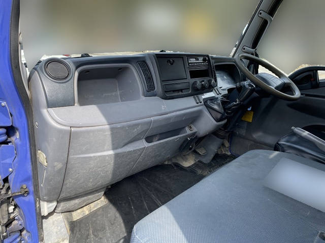 三菱ふそうキャンターダンプ小型（2t・3t）[写真30]