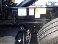 三菱ふそうキャンターコンテナ専用車小型（2t・3t）[写真17]