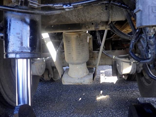 UDトラックスクオンコンテナ専用車大型（10t）[写真20]