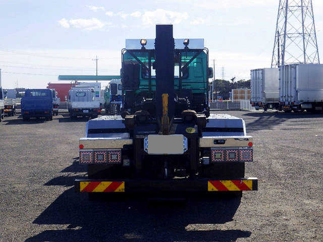 UDトラックスクオンコンテナ専用車大型（10t）[写真25]