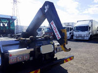 UDトラックスクオンコンテナ専用車大型（10t）[写真08]