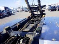 UDトラックスクオンコンテナ専用車大型（10t）[写真09]