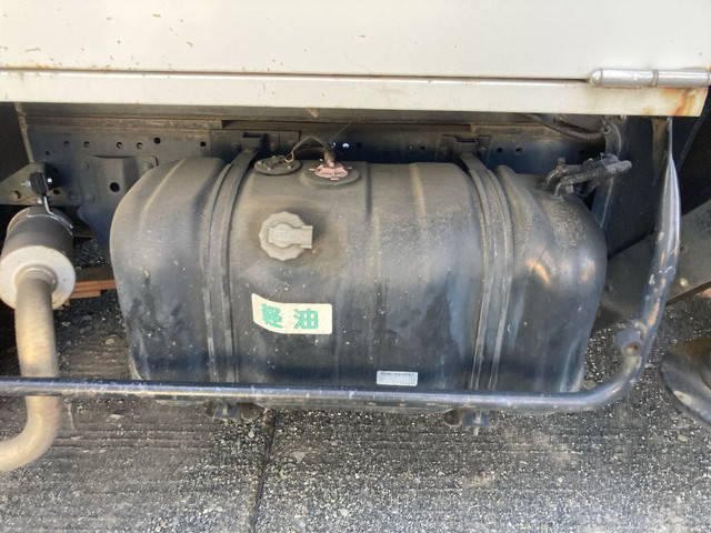 いすゞエルフ高所作業車小型（2t・3t）[写真24]