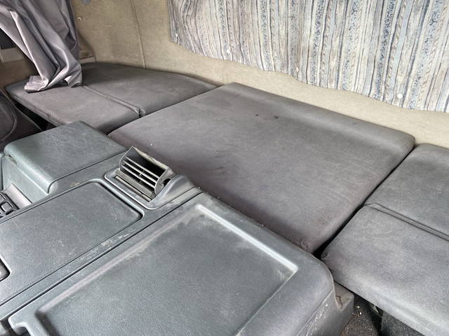 三菱ふそうスーパーグレートトレーラーヘッド（トラクターヘッド）大型（10t）[写真31]