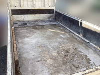 トヨタダイナ平ボディ小型（2t・3t）[写真09]