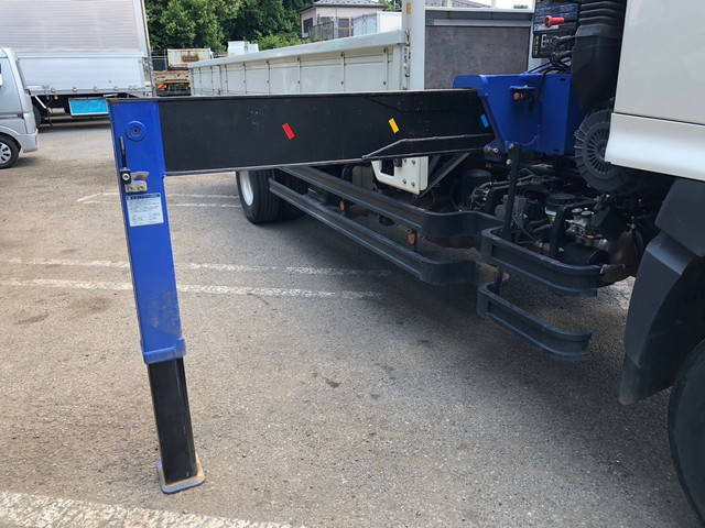 日野レンジャークレーン4段増トン（6t・8t）[写真17]