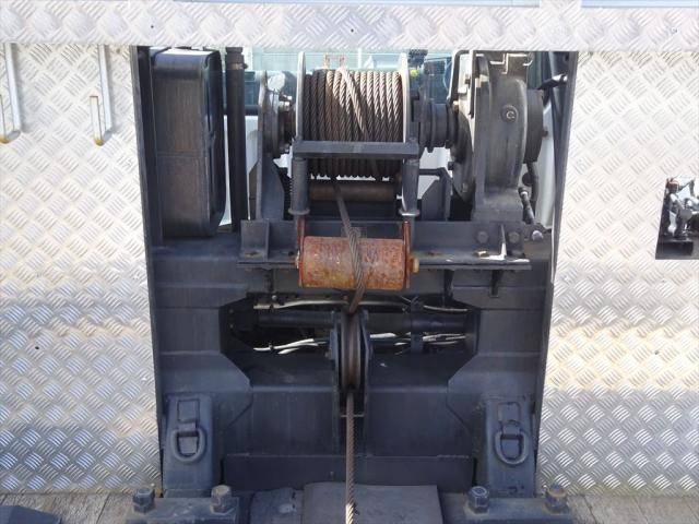 三菱ふそうファイターセルフローダー増トン（6t・8t）[写真06]