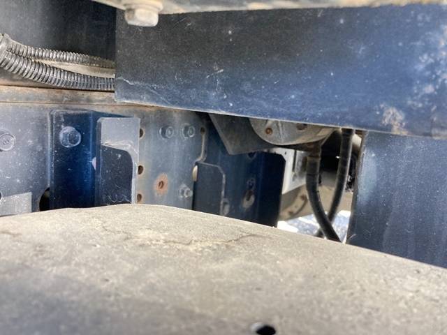 三菱ふそうキャンター高所作業車小型（2t・3t）[写真26]