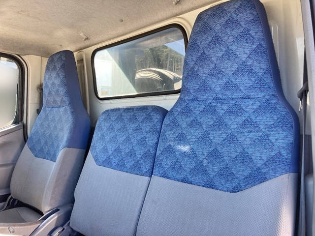 三菱ふそうキャンター高所作業車小型（2t・3t）[写真32]