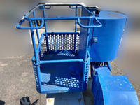 三菱ふそうキャンター高所作業車小型（2t・3t）[写真09]