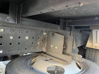 三菱ふそうキャンターアルミバン小型（2t・3t）[写真13]