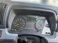 三菱ふそうキャンターアルミバン小型（2t・3t）[写真20]