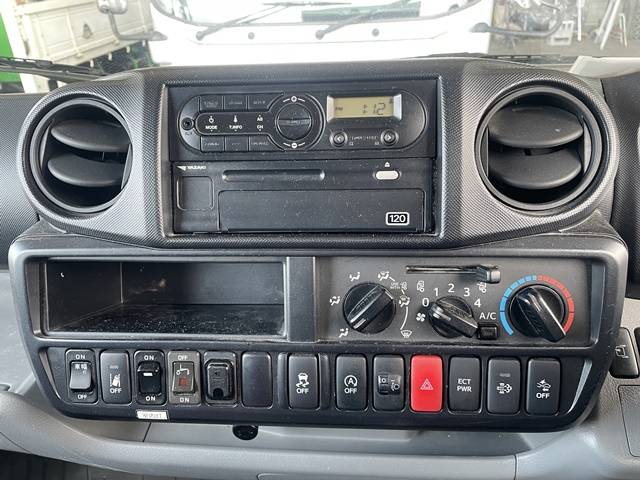 日野デュトロパネルバン小型（2t・3t）[写真35]