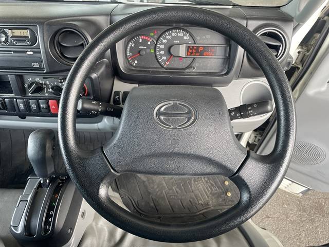 日野デュトロパネルバン小型（2t・3t）[写真36]