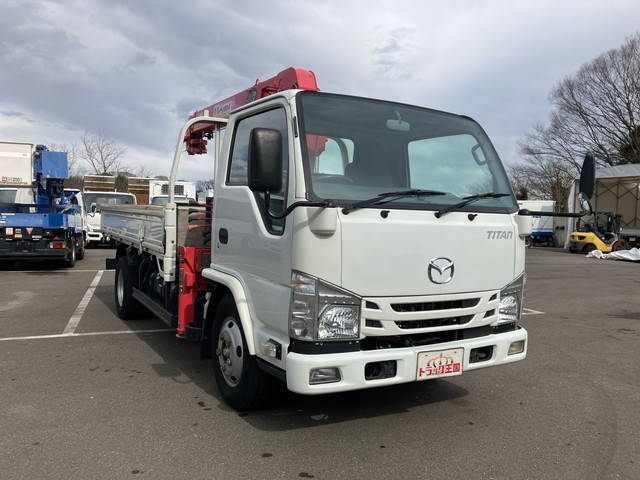 マツダタイタンクレーン4段小型（2t・3t）[写真03]