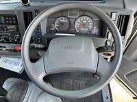 いすゞエルフ冷凍車（冷蔵車）小型（2t・3t）[写真35]