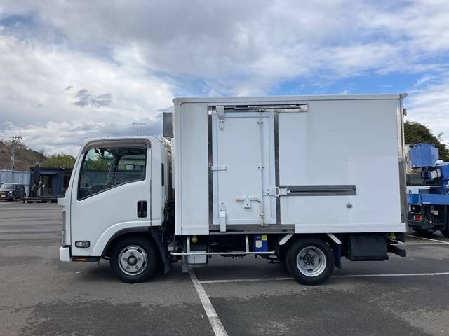 いすゞエルフ冷凍車（冷蔵車）小型（2t・3t）[写真05]