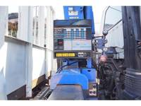 三菱ふそうファイタークレーン5段中型（4t）[写真12]