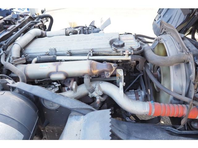 三菱ふそうファイタークレーン5段中型（4t）[写真32]