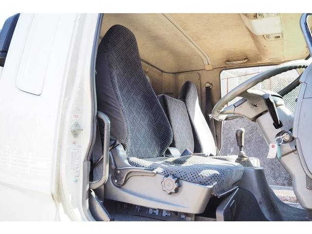 三菱ふそうファイタークレーン5段中型（4t）[写真37]