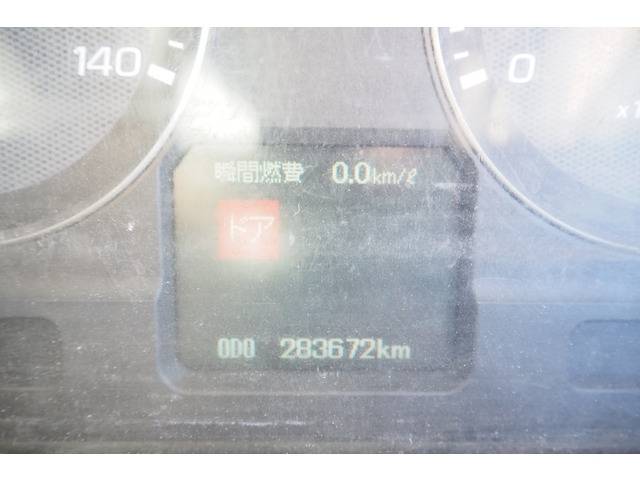 三菱ふそうファイタークレーン5段中型（4t）[写真40]