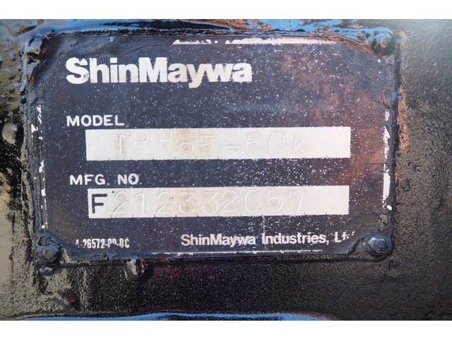 三菱ふそうスーパーグレートトレーラーヘッド（トラクターヘッド）大型（10t）[写真16]