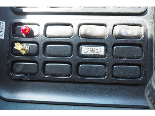 三菱ふそうスーパーグレートトレーラーヘッド（トラクターヘッド）大型（10t）[写真34]