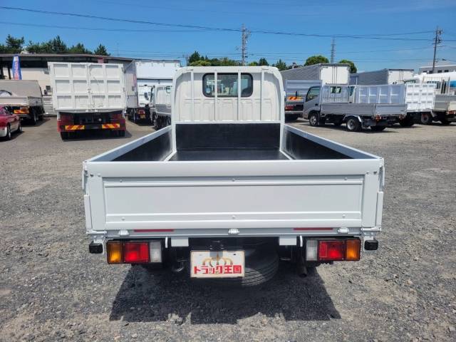 マツダタイタン平ボディ小型（2t・3t）[写真11]