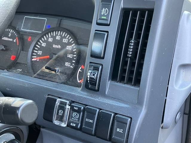 マツダタイタン平ボディ小型（2t・3t）[写真37]