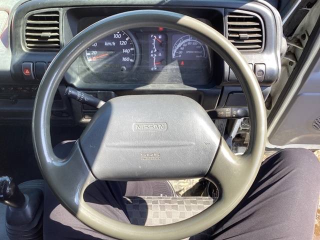 日産アトラス平ボディ小型（2t・3t）[写真30]