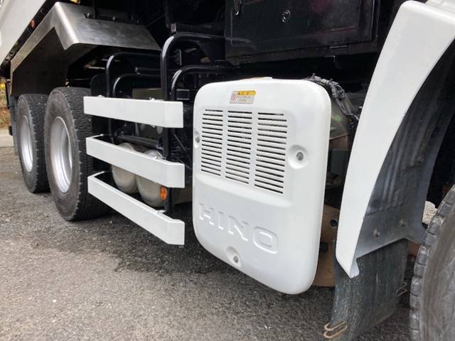 日野プロフィアダンプ大型（10t）[写真16]