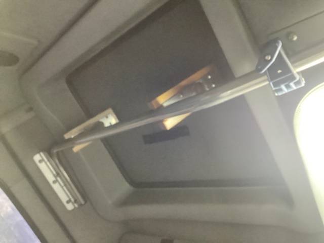 いすゞギガアルミウイング大型（10t）[写真27]