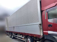 いすゞギガアルミウイング大型（10t）[写真03]