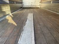 三菱ふそうファイターアルミウイング中型（4t）[写真10]