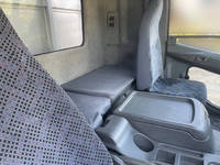 三菱ふそうファイターアルミウイング中型（4t）[写真33]