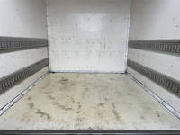 日野デュトロパネルバン小型（2t・3t）[写真10]