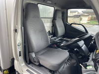 日野デュトロパネルバン小型（2t・3t）[写真25]