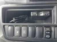 日野デュトロパネルバン小型（2t・3t）[写真32]