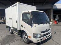 日野デュトロパネルバン小型（2t・3t）[写真03]